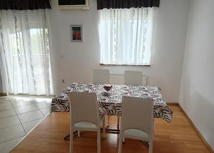 Explore Istria 4 Apartment Pula