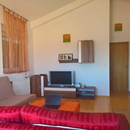 Explore Istria 4 * Pula